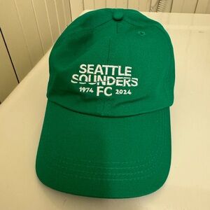 NWT - Seattle Sounders Rave Green 50th Anniversary hat